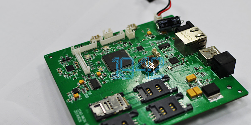 醫(yī)療設(shè)備SMT貼片加工中如何選擇合適的材料以確保生物相容性？